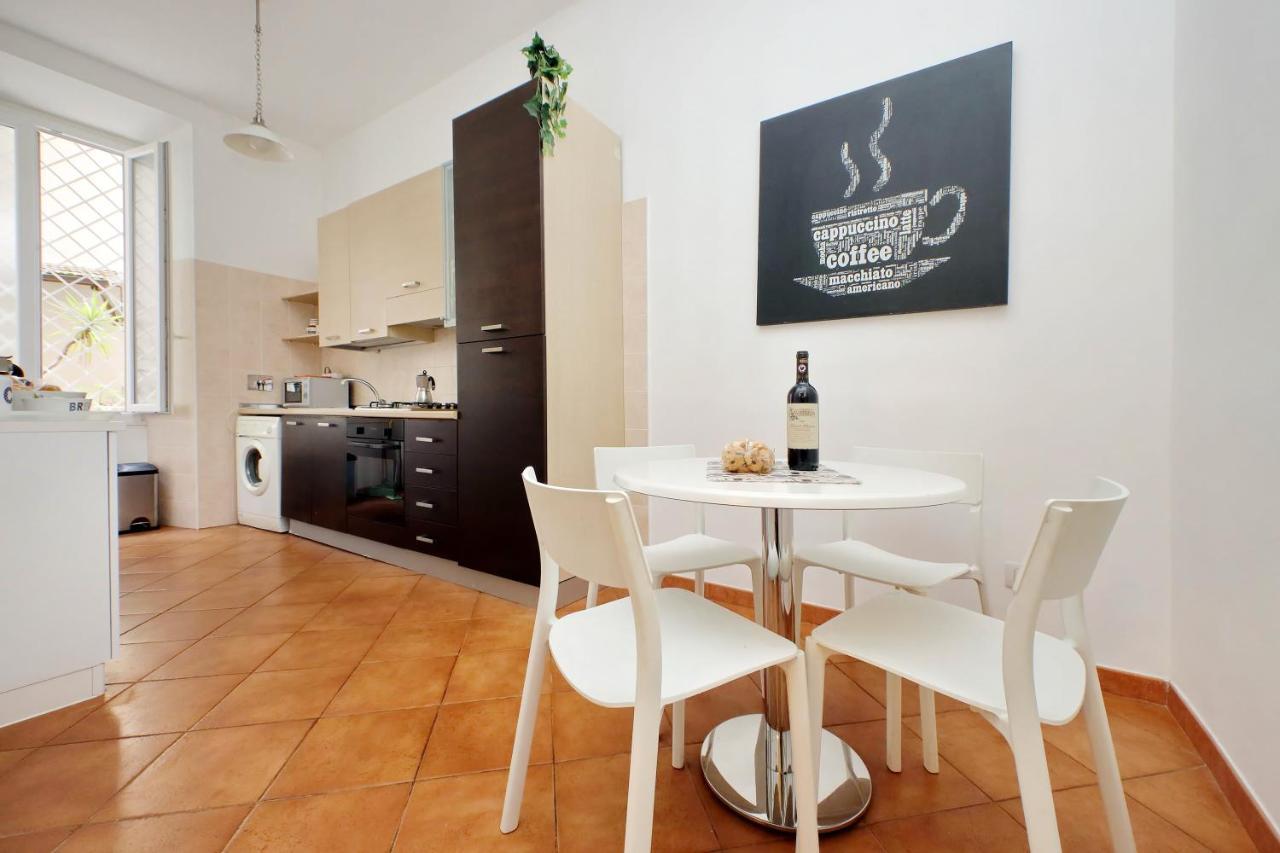 Cozy Domus Apartment - Roma Eksteriør bilde